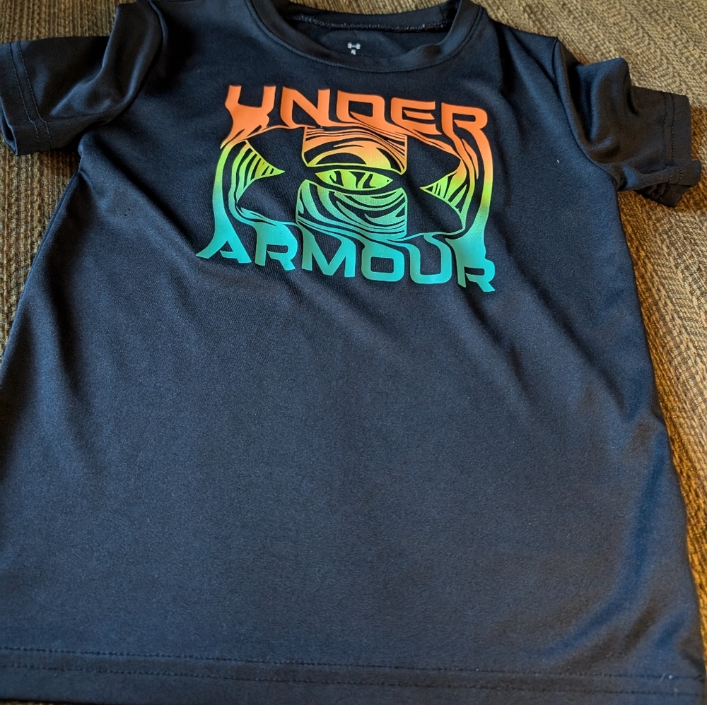 Sz 5:under armour